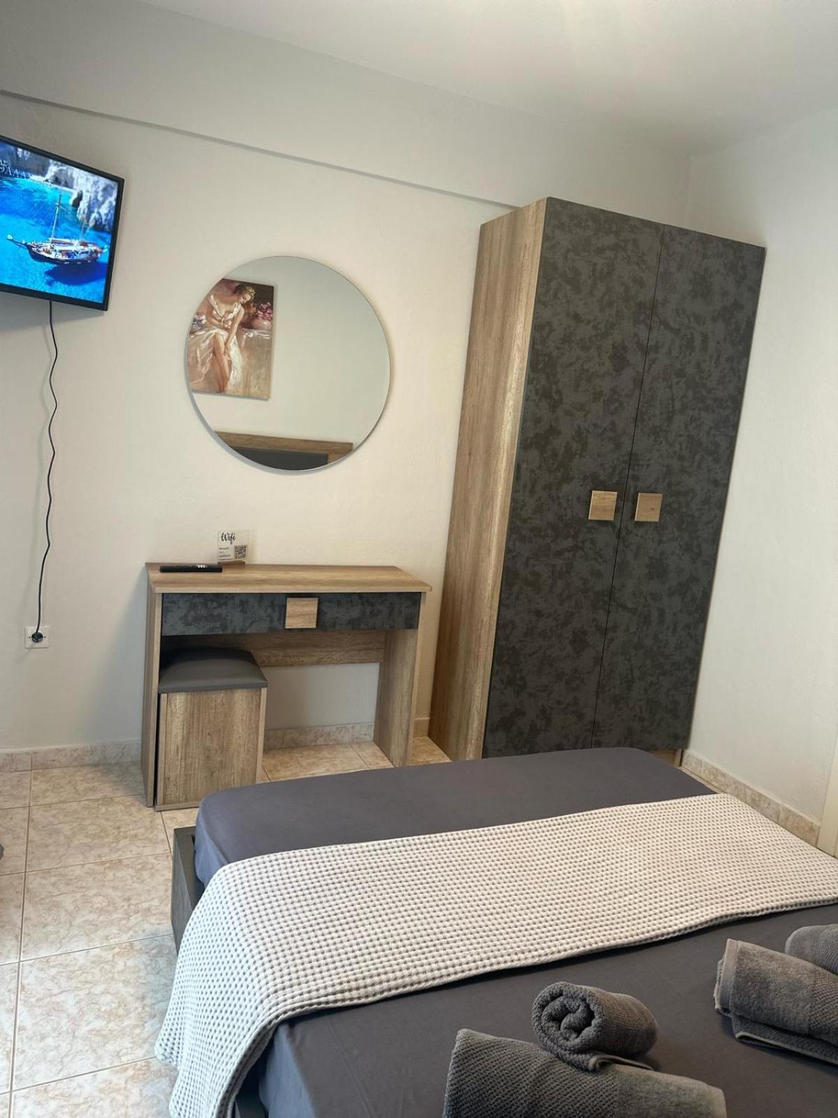 Meli Μaisonette Villa Pefkochori Bagian luar foto